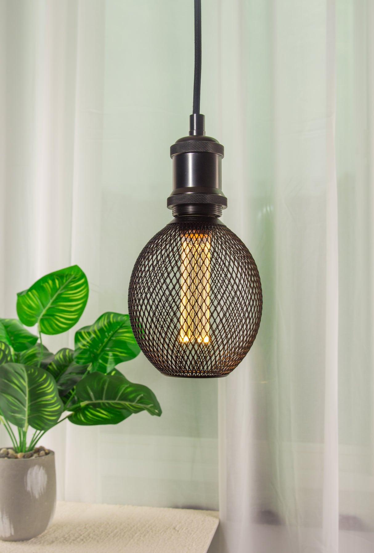 LED Filament Leuchtmittel, Vintage, MESH, E27, 4.9W, 200lm, 1800K, dimmbar.