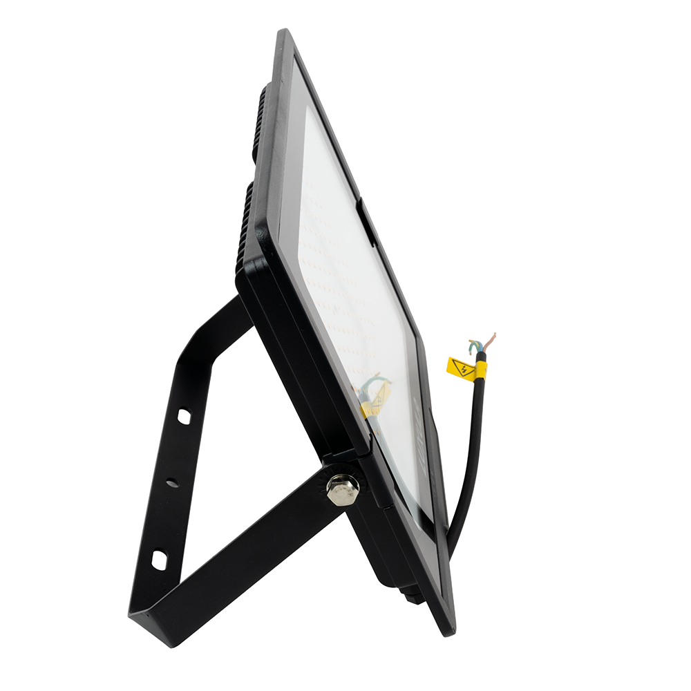 5er Pack LED-Fluter, 150 W, 4000 K (neutralweiß), 15000 lm, schwarz, IP65.