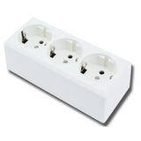Dreifach-Schutzkontakt-Steckdose, 16 A, 250 V, weiß, AP.