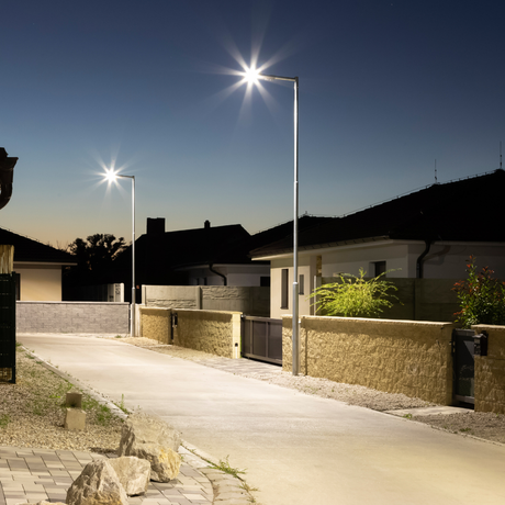 LED Straßenleuchte, SLIM, 50 W, 6000 lm, 5000 K (neutralweiß), IP65, Wand- und Mastmontage.