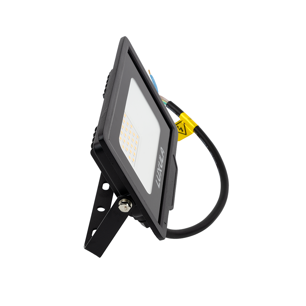 LED-Fluter, 20 W, 3000 K (warmweiß), 2000 lm, schwarz, IP65.