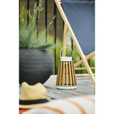 Dekorative LED Solar-Laterne "Catania" aus Holz und Metall.