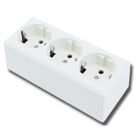 Dreifach-Schutzkontakt-Steckdose, 16 A, 250 V, weiß, AP.